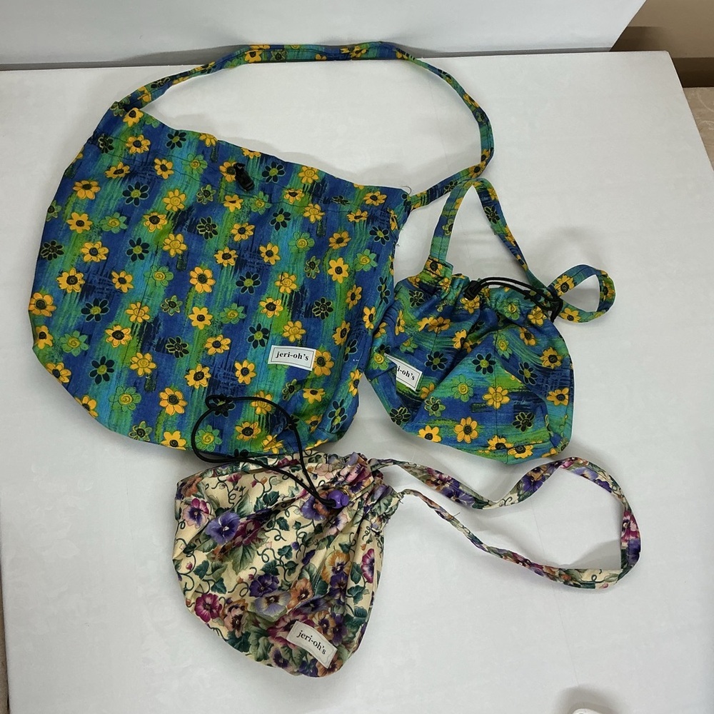 jeri- oh's Floral Drawstring Bags lot